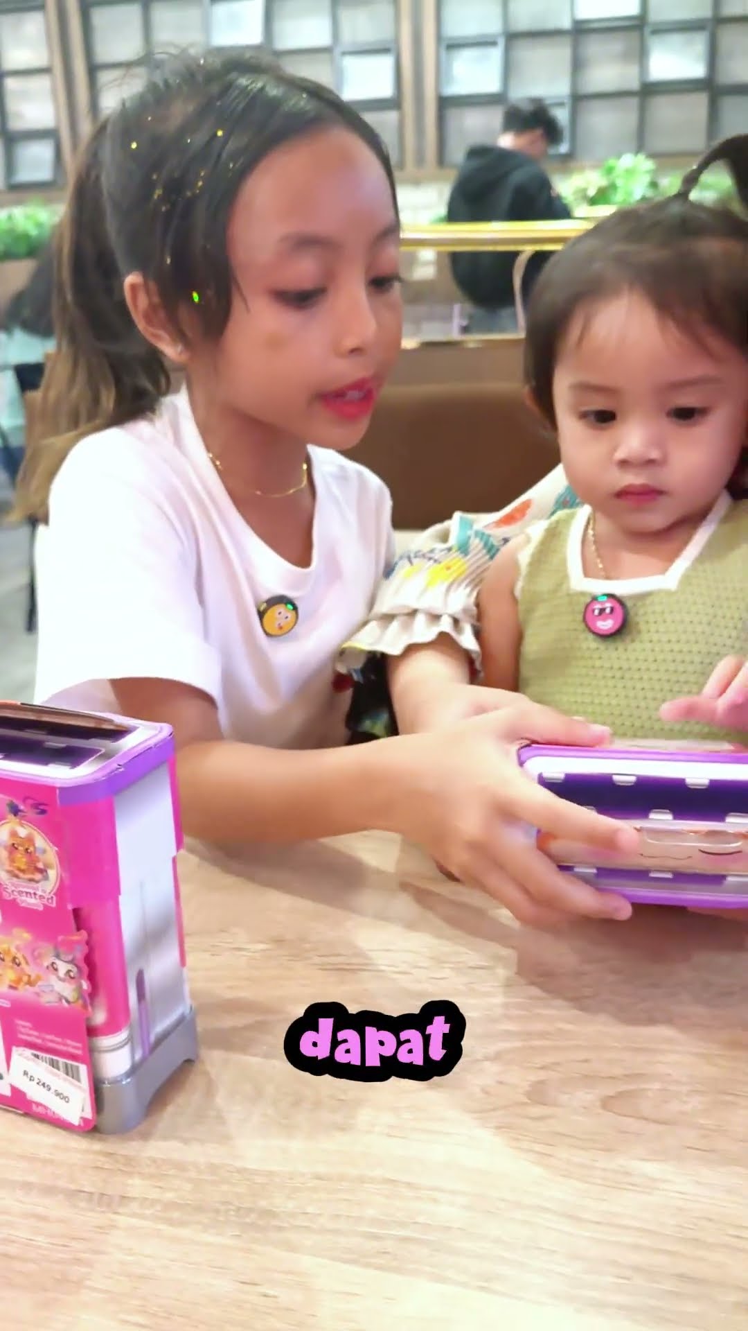PART 2 LEIKA UNBOXING MAINAN DARI BUNDA #leika #shorts