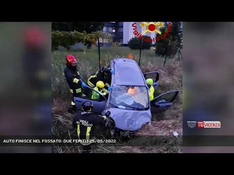 AUTO FINISCE NEL FOSSATO: DUE FERITI | 25/05/2022