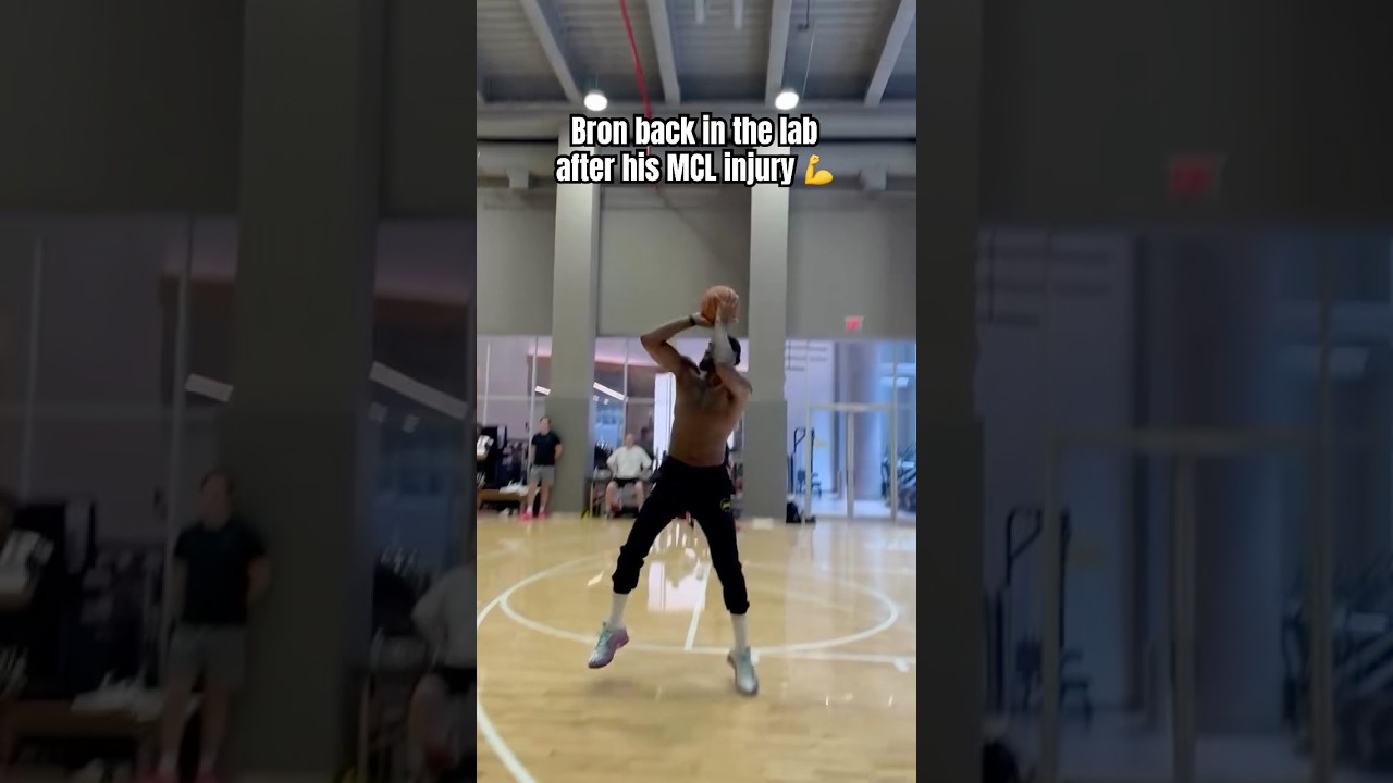 LeBron getting ready for Year 23 🔥