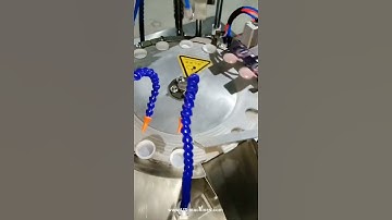 Automatic cap lining wadding assembly machine plastic cap lining machine