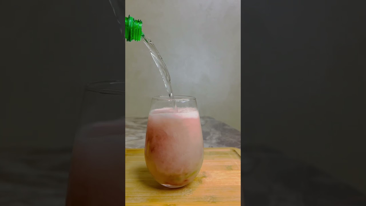 How to make easy Strawberry mojito 