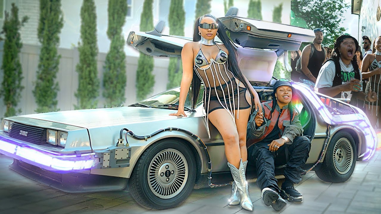 Натали устроила для Янг Изи самую грандиозную вечеринку в честь его дня рождения.