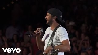Luke Bryan - That's My Kind Of Night (Tour Performance Video) Resimi