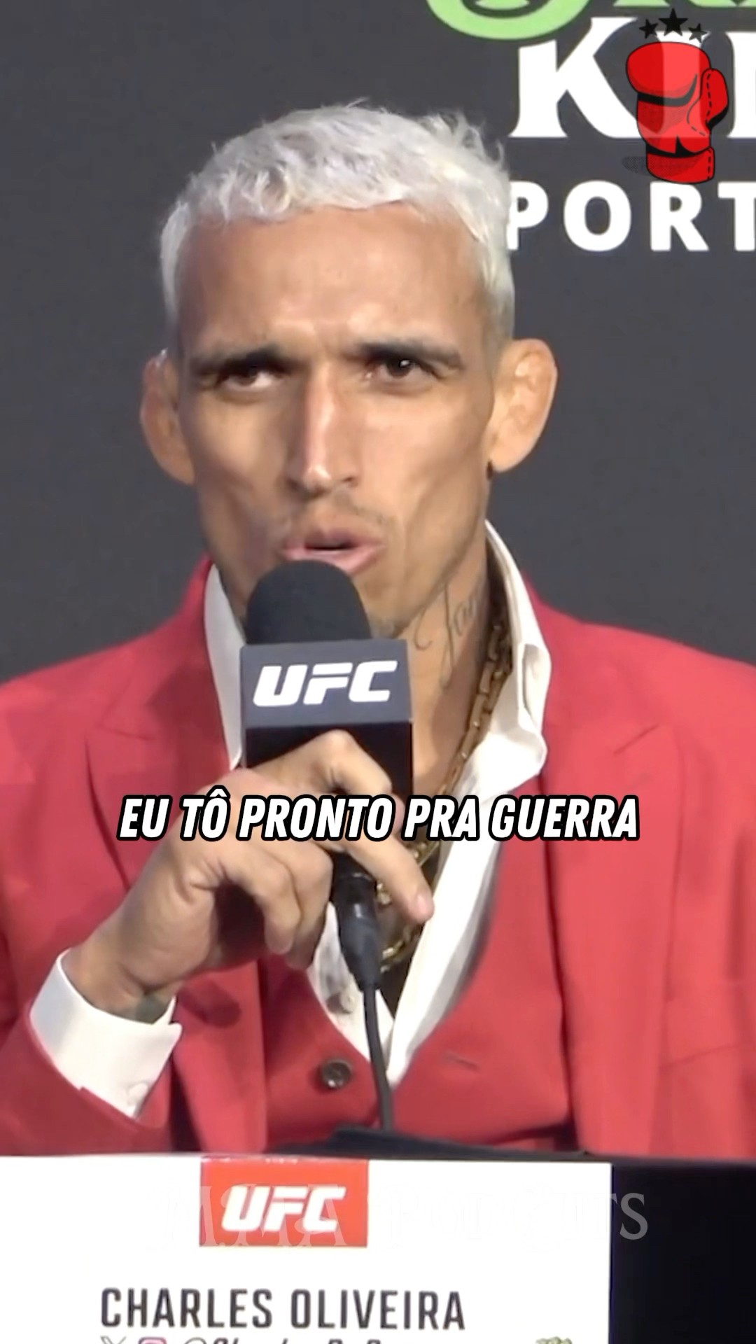 CHARLES OLIVEIRA ANALISA LUTA COM CHANDLER #mma #luta #boxe #ufc #foryou #shortsfeed #brasil