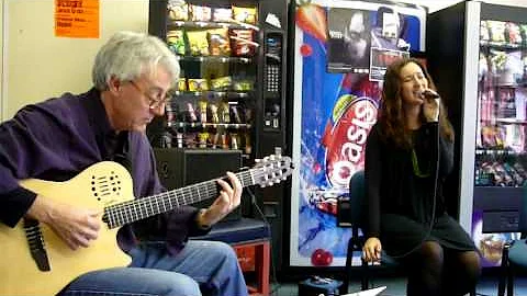 O Bbado e o Equilibrista - Candice Vitale and John...