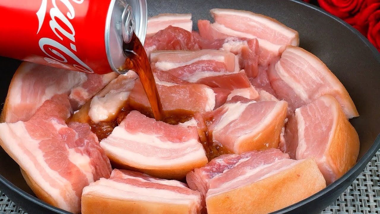 ОДИН шеф-повар научил меня этому трюку с приготовлением свинины! Неотразимый рецепт свиной грудинки!