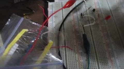 How a PNP Transistor Works