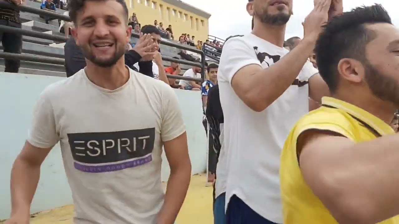 ش. بئر خادم 0 - إ. الزواوي سيدي موسى 2  الأجواء مع الأنصار و الختام أمام منزل الشيخ عزيوز