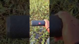 jbl flip 2 speekar  drop water  testing