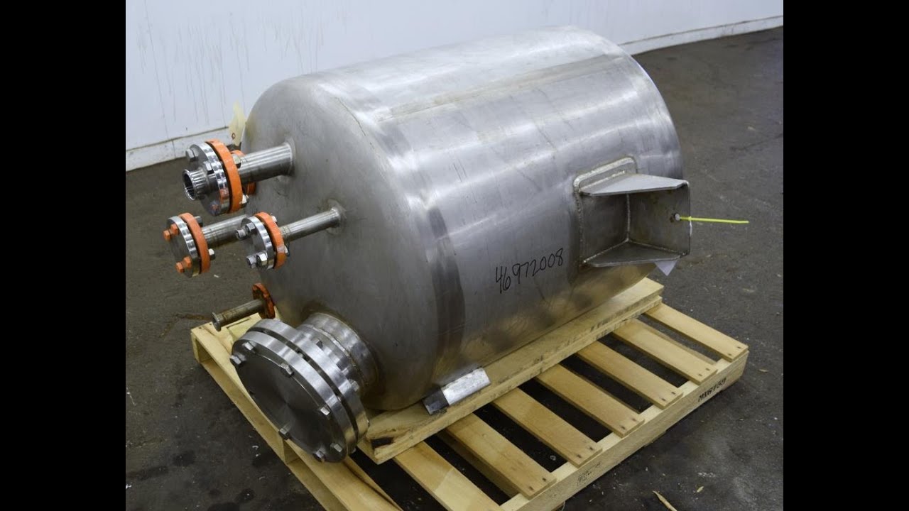 Used Tank, 100 Gallons, 316 Stainless Steel, Vertical stock