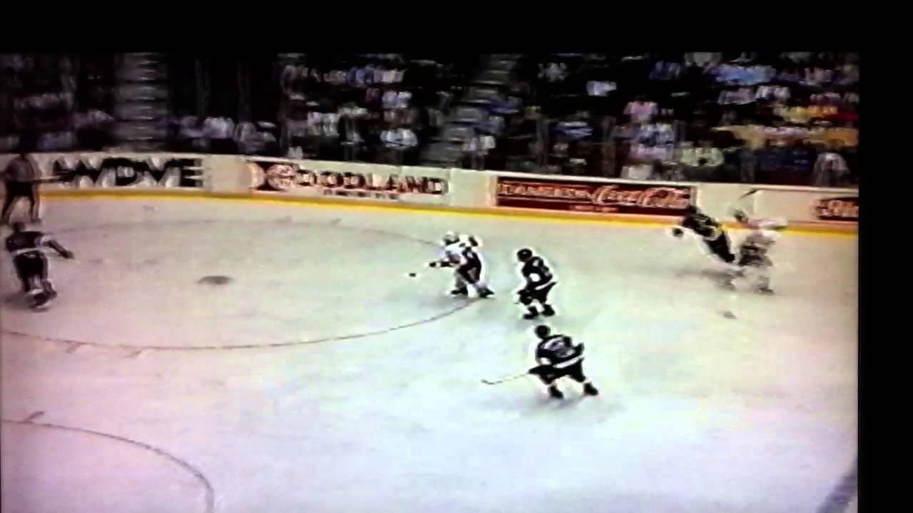 wayne gretzky hat trick vs mario lemieux youtube flyers hat tricks