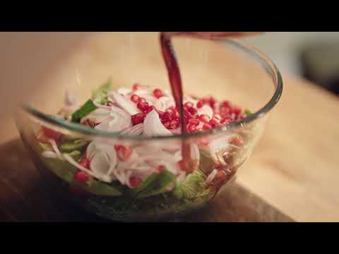kale-fattoush-salad---a-healthy-ramadan-recipe