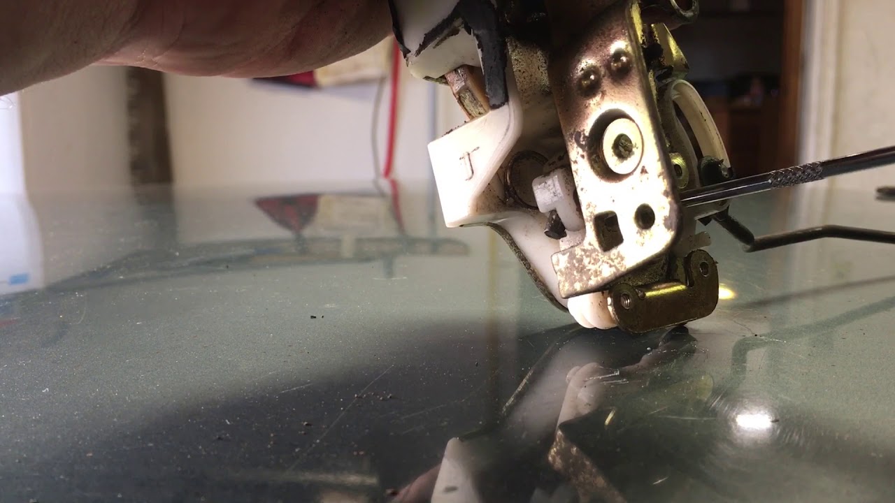 How to open a stuck door on a 2000 Honda Civic part2 YouTube