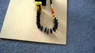 Dominoes ( small scale robots recreation )