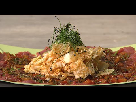 Viele Diäten versprechen die abenteuerlichsten Abnehm-Erfolge in kürzester Zeit. Eine Ernährungsform. 