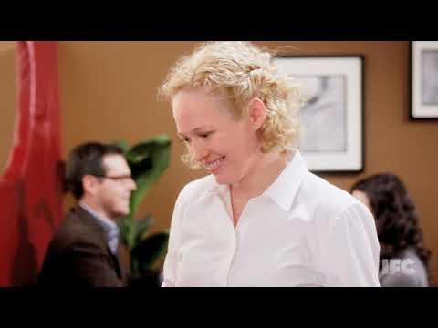 GEICO - Maxwell at resteraunt