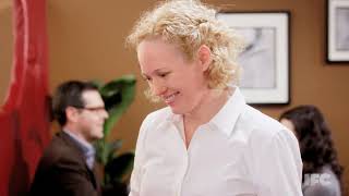 GEICO - Maxwell at resteraunt