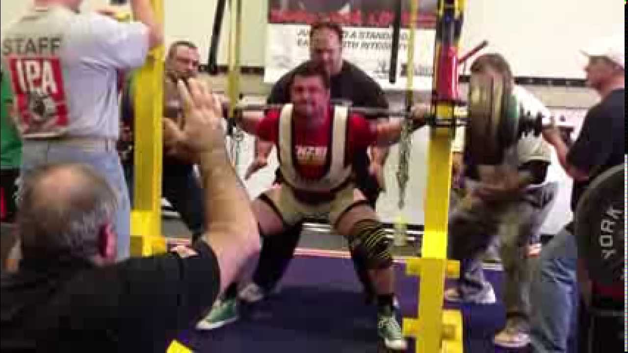 Joseph McDougall squats IPA Record 905, 20yearsold. YouTube
