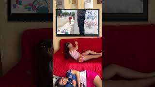 Desligando a TV #comedy #humor #shorts
