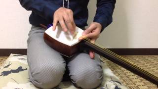 【木場大輔の胡弓のいろは】準備編１駒の立て方、外し方