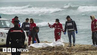 ⁣59 people including 12 children drown as boat sinks off Italy - BBC News