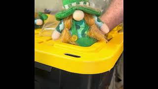 Holiday Cleaning Quick Tip!  Rice Dusting!!  Thanks Heloise!