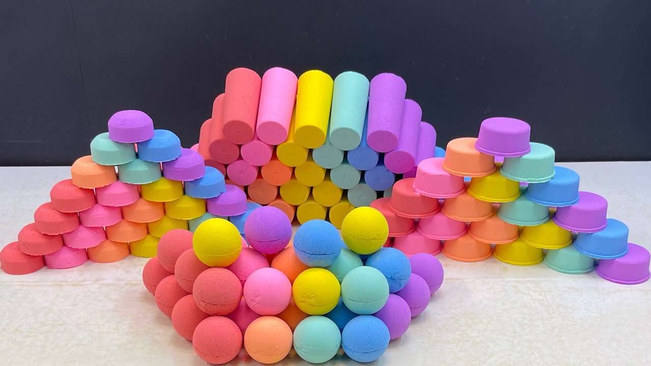 ASMR baking soda crunchy holiday rainbow 