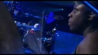 Jamiroquai - Shoot The Moon (Live Montreux 2003) chords