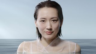 綾瀬はるか、シースルーで美肌チラリ　水の中で潤いたっぷり　「SK-II」新CM＆メーキング