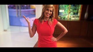 Stephanie Abrams bio, age, career, net worth, salary, height, weight