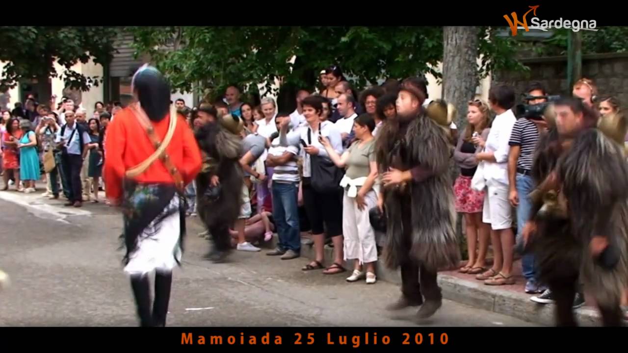 Mamoiada Mamuthones e Issohadores - www.wsardegna.com