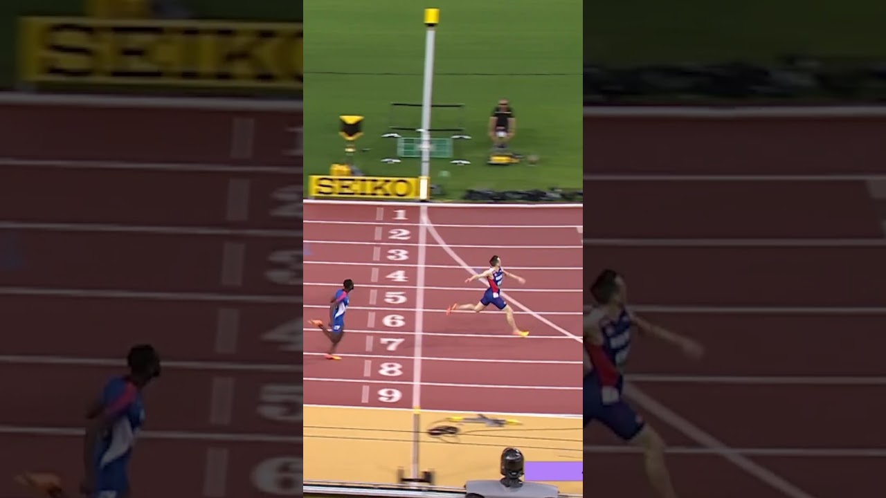 Karsten Warholm regaining his #WorldAthleticsChamps crown in Budapest 2023 never gets old 🔥