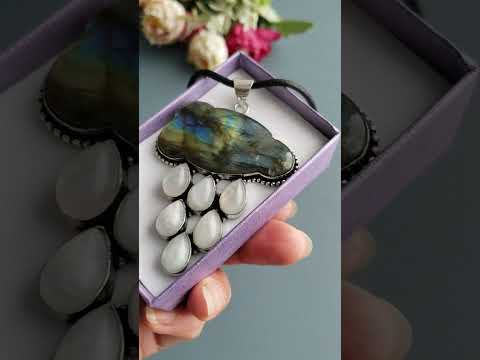 Кулон лабрадор Облако Дождь лунный камень капли  ручная работа большой яркий, видео 1