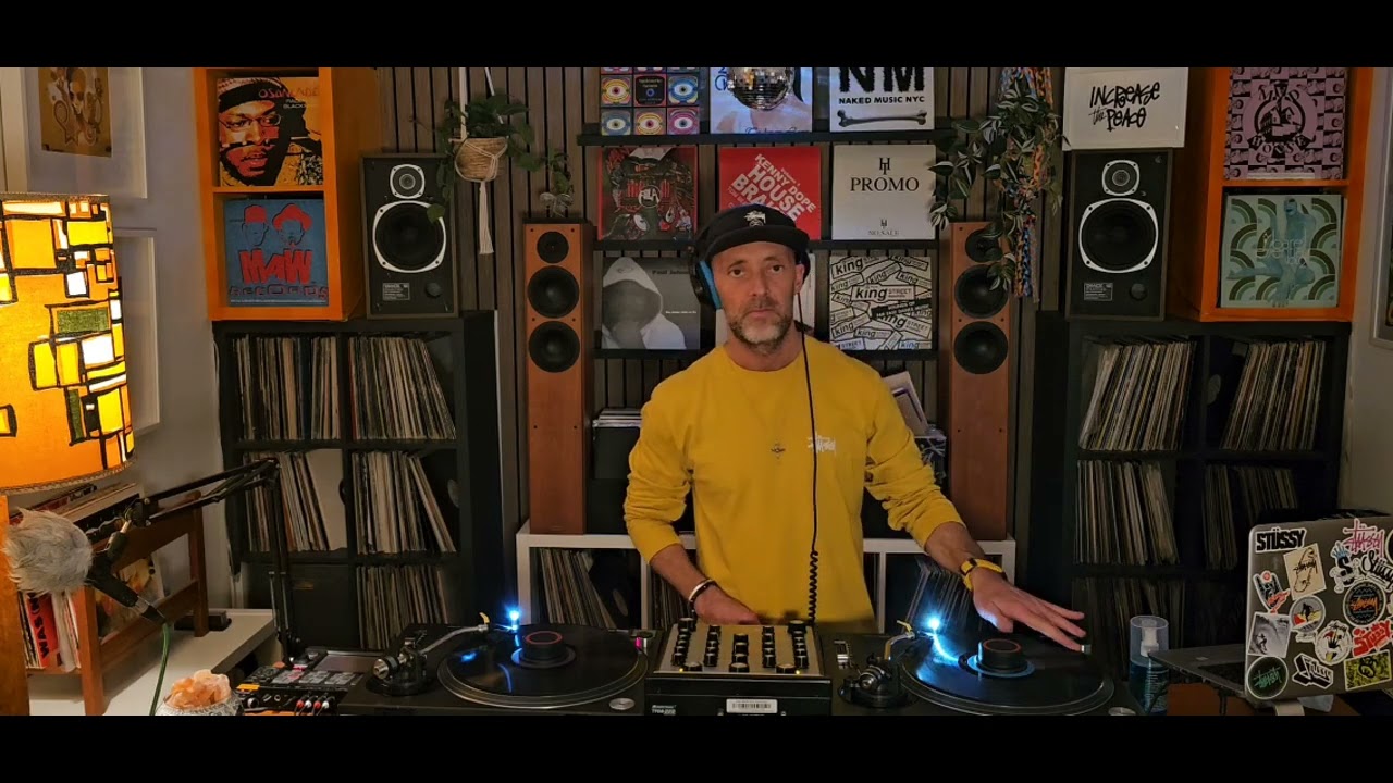 Vinyl Sessions 6 - Groove Assassin Classic Uplifitng House Music with Soul FEB 2025