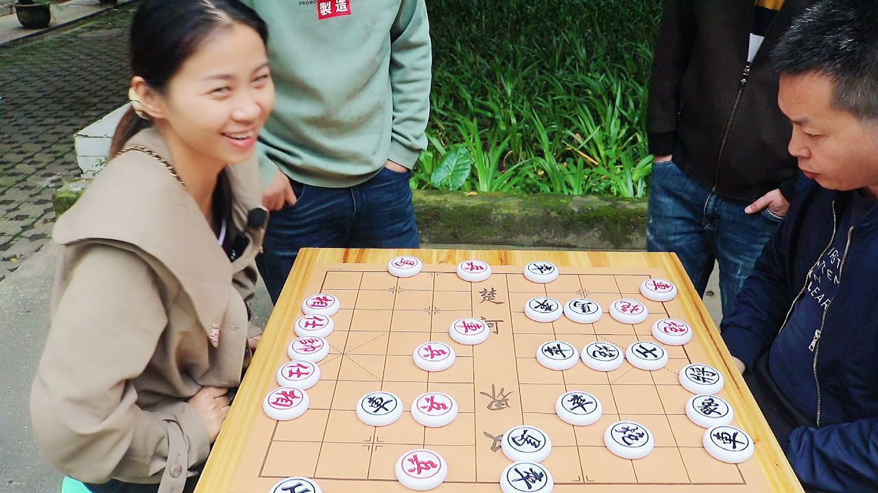 大爷不要慌，你几十年的功力了还怕小妹儿吗？不要丢男人的面子哦