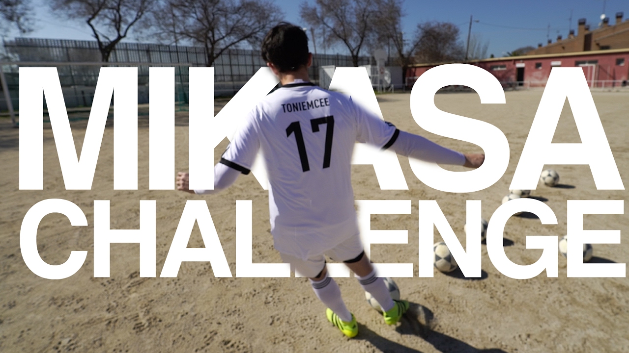 ¡EL BALÓN MÁS DURO DEL MUNDO! | Mikasa Challenge con Alex Puértolas y Juan Arroita