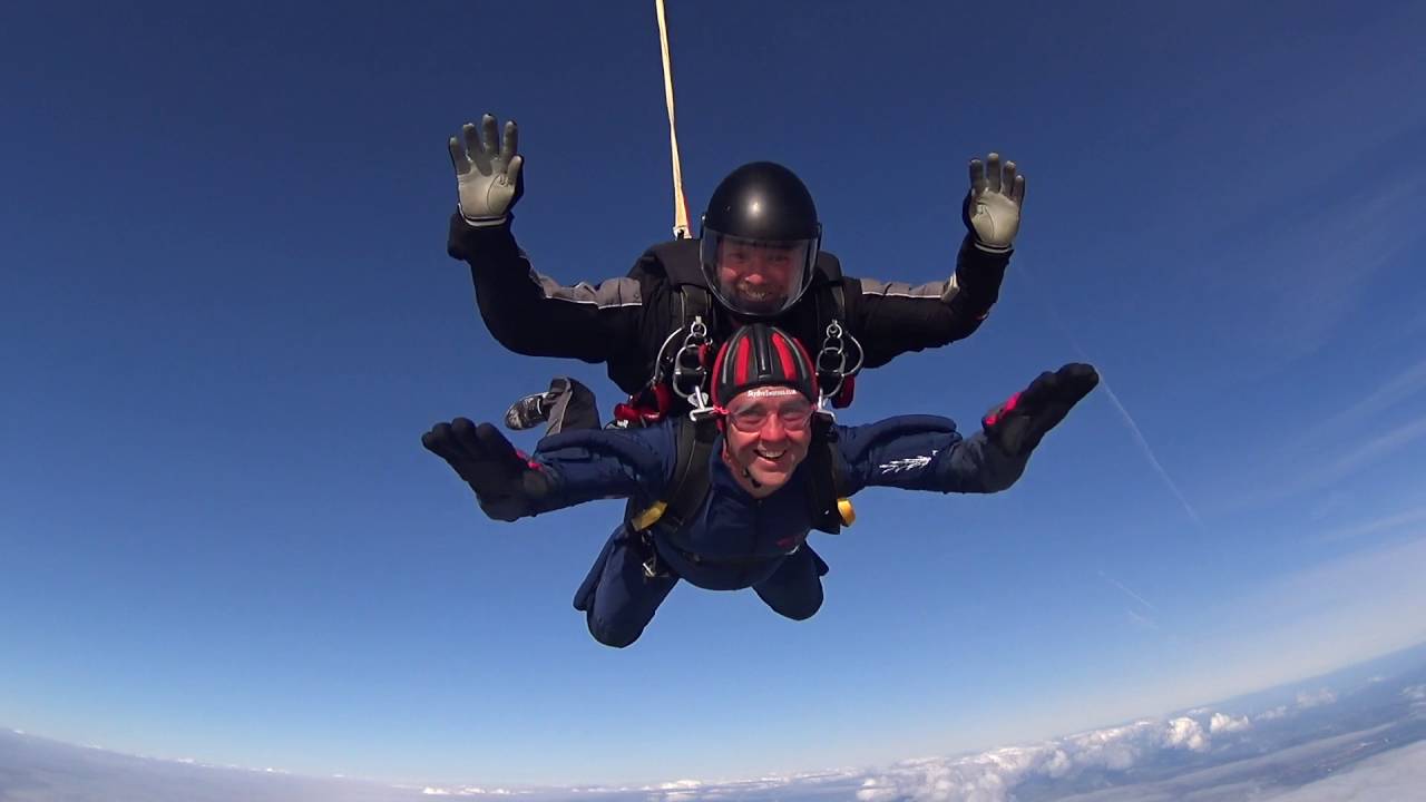Swansea Sky Dive 12000 Feet Richard Morgan YouTube Swansea Sky Dive 12000 Feet Richard Morgan YouTube