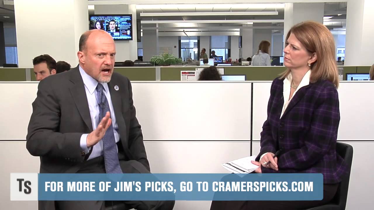 Unconventional Cramer: I Pick Apple Over Google Unconventional Cramer: I Pick Apple Over Google