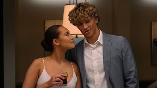 Breaking News The Fall I Thought About The Summer I Turned Pretty