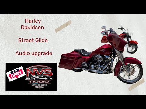 Harley Davidson Street Glide in for the New Sound Stream whd9813 radio and a audio upgrade. 