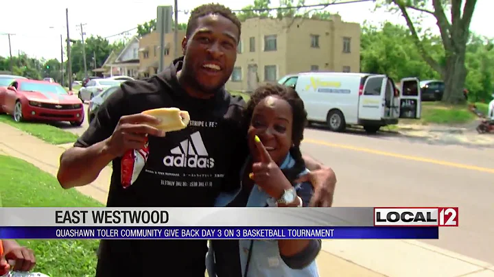 Pro boxer Toler holds basketball tournament in Eas...