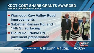 Gov. Kelly announces $8.6 million to be awarded to 14 transportation construction projects