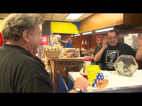 George Wendt Goes to Hot Doug's in Chicago! - YouTube