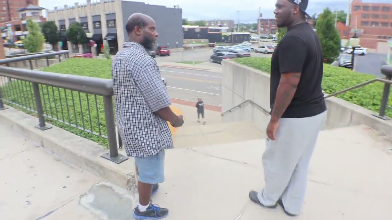 I BONDED OUT A RANDOM GUY OUT OF JAIL AND HE WAS MAD ABOUT IT 