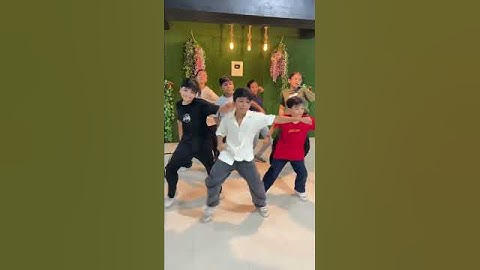 BESOS | Shreya Ghoshal | Karal wine | Jacqueline |Shikhar| Piyush & shazia |#dance #shorts #ytshorts