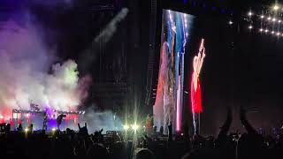 Evanescence Performs Bring Me To Life With Paul Mccoy At Louder Than Life (9.21.25)