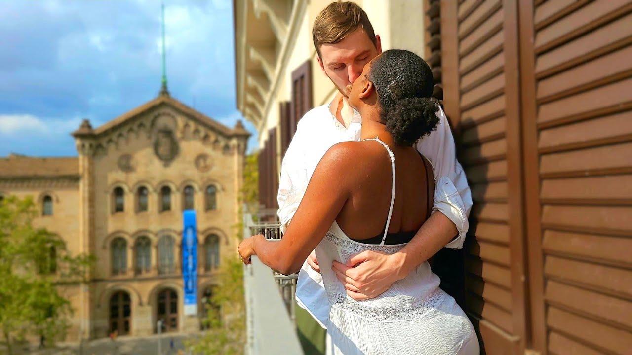 Мы ждали 3 месяца, чтобы поделиться этим с нашими родителями!