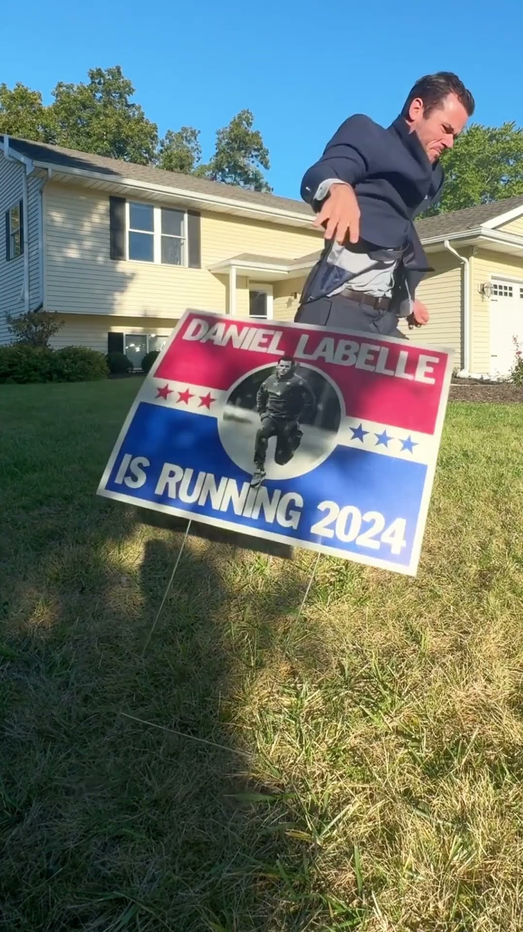 Join the race at DanielLaBelle.com