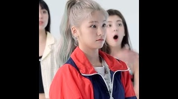 Itzy play High Striker #Yeji #Ryujin #Chaeryoung #Yuna #Lia #아이유 #IU #Love_ wins all