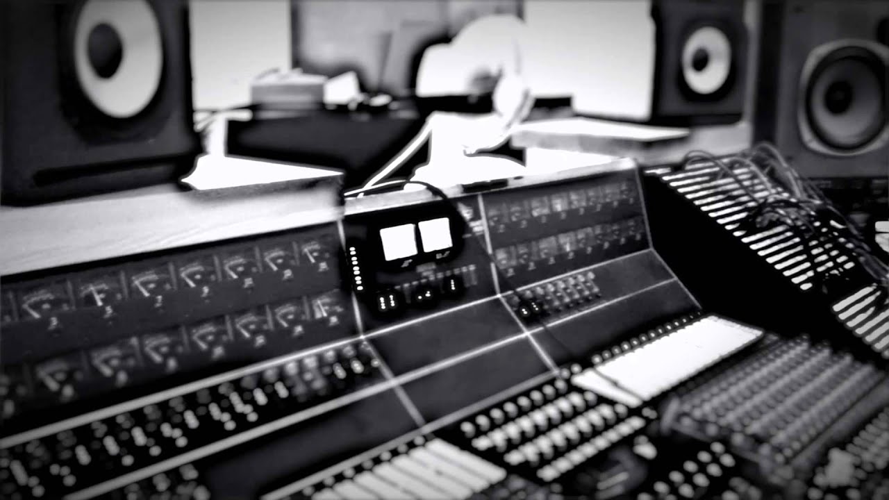 Superhand - Studio recording their "Bass And Guns" and "Cystal Pianos" tracks